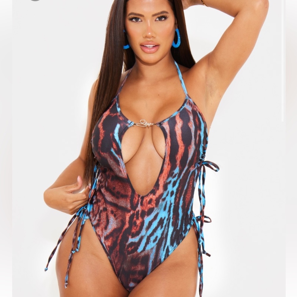 One Piece Bikini